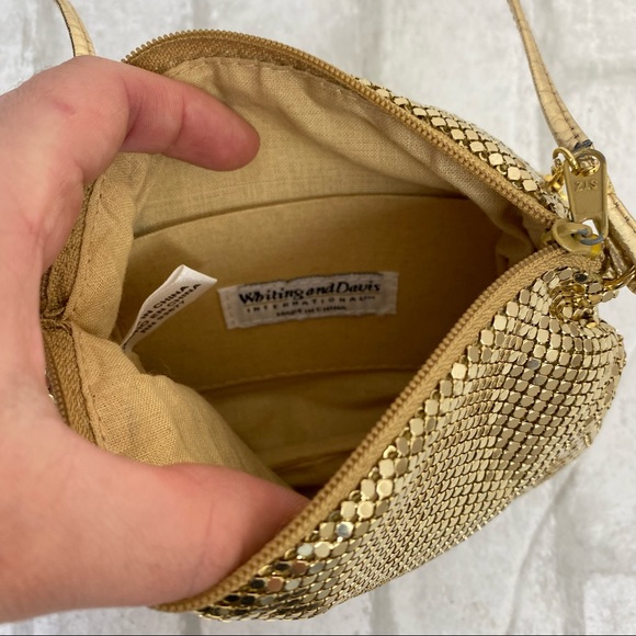Whiting and Davis Vintage Gold Sequin Small Crossbody Purse - Picture 4 of 4